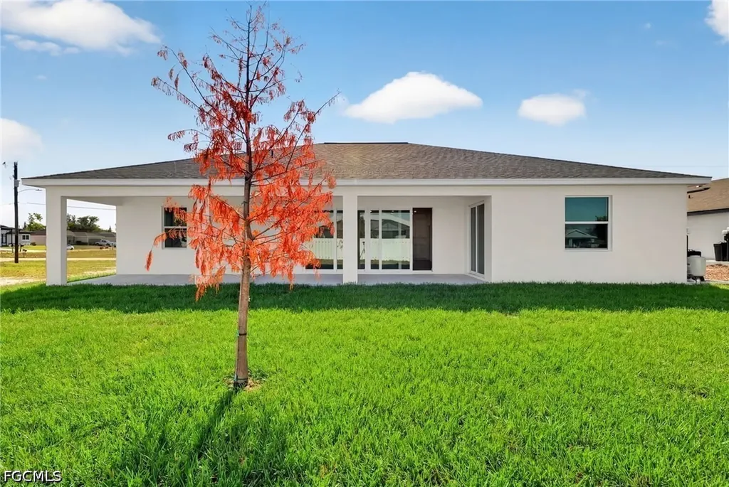 1902 NW 19th Avenue Cape Coral FL 33993