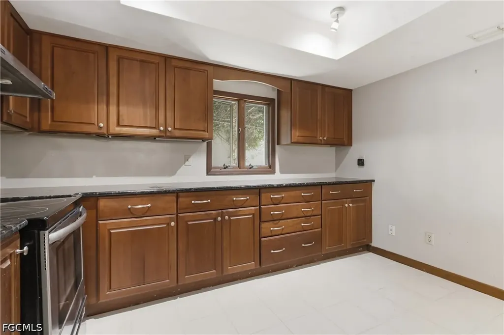 9753 Maplecrest Circle Lehigh Acres FL 33936