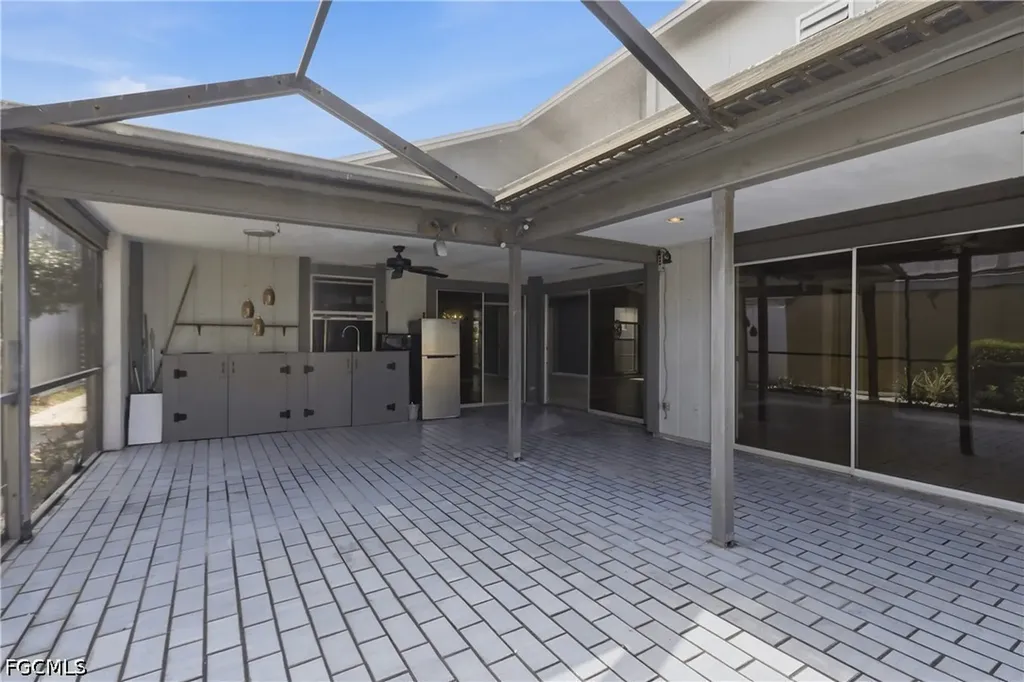 9753 Maplecrest Circle Lehigh Acres FL 33936