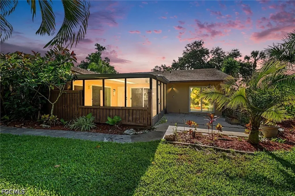 17310 Timber Oak Lane Fort Myers FL 33908