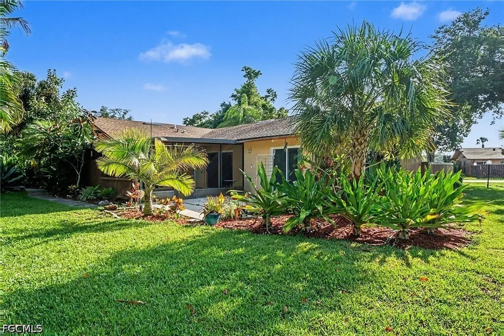 17310 Timber Oak Lane Fort Myers FL 33908