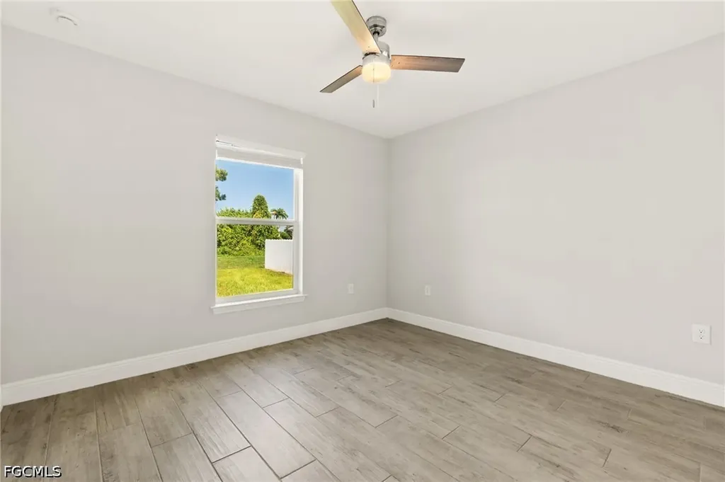 2422 NW 21st Avenue Cape Coral FL 33993