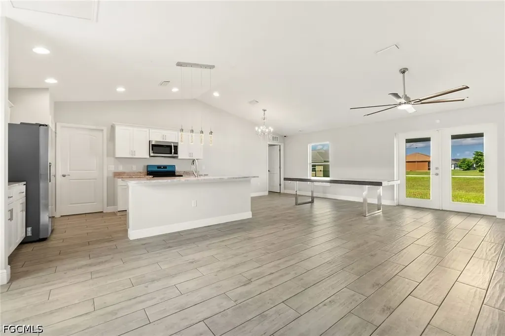2422 NW 21st Avenue Cape Coral FL 33993