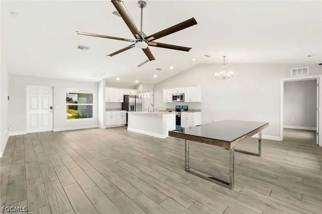 2422 NW 21st Avenue Cape Coral FL 33993
