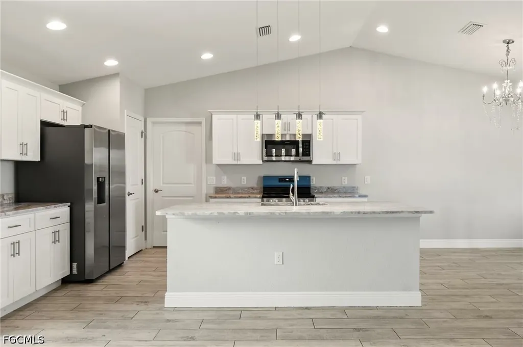 2422 NW 21st Avenue Cape Coral FL 33993