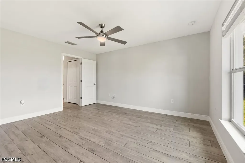 2422 NW 21st Avenue Cape Coral FL 33993