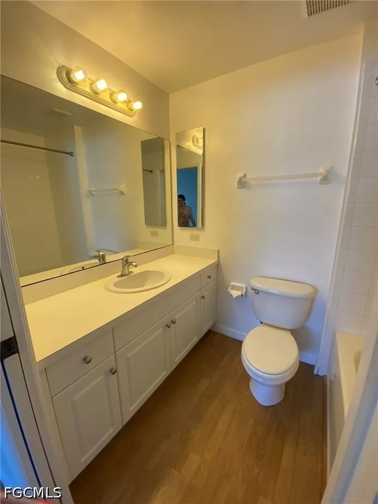 2136 NW 22nd Place Cape Coral FL 33993