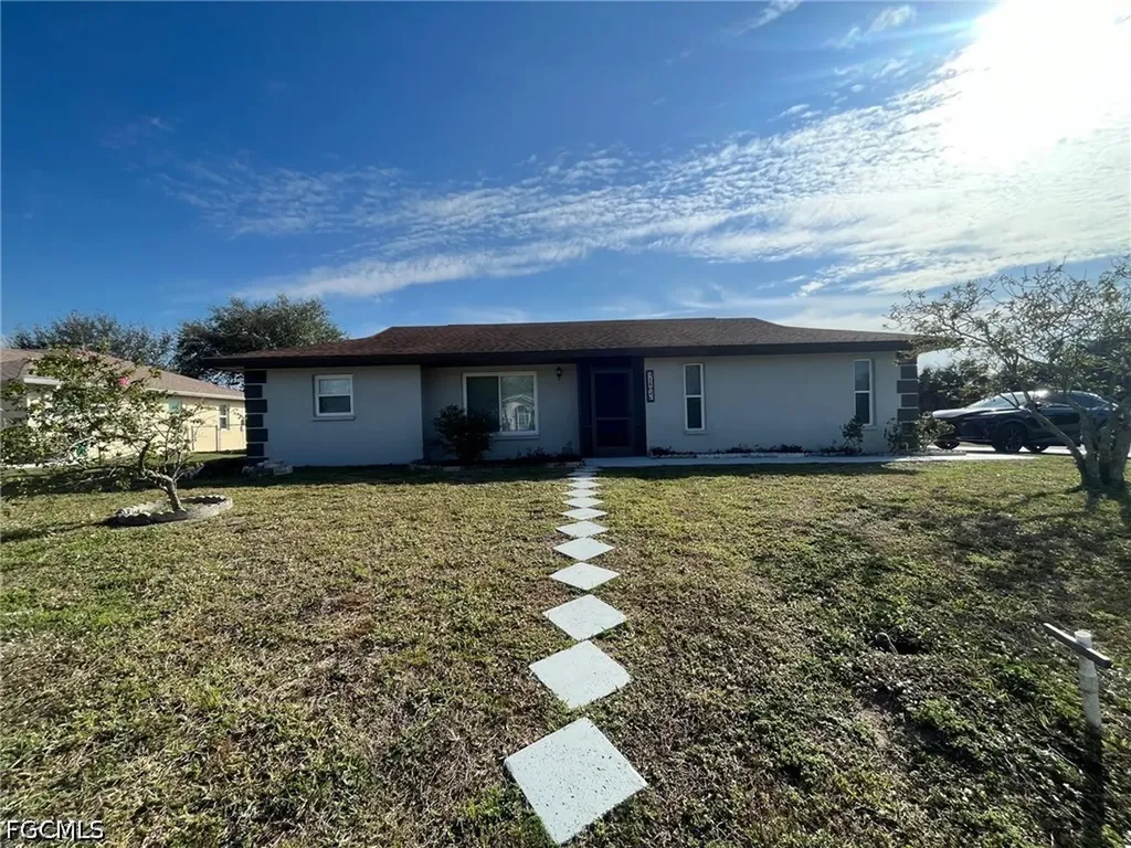 1402 SE 34 Street Cape Coral FL 33904