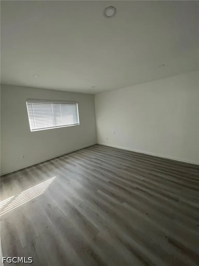 1402 SE 34 Street Cape Coral FL 33904