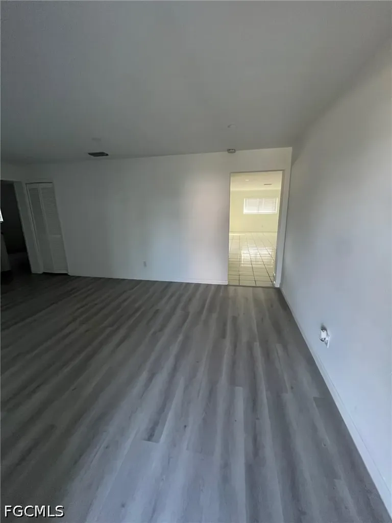 1402 SE 34 Street Cape Coral FL 33904