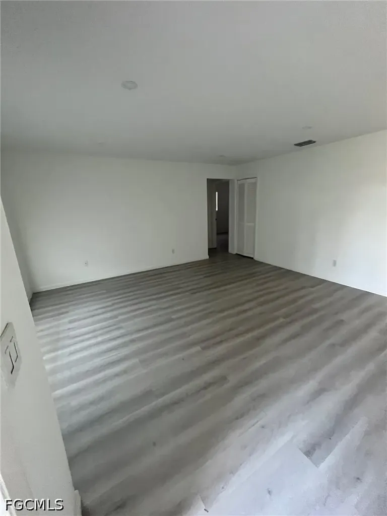 1402 SE 34 Street Cape Coral FL 33904