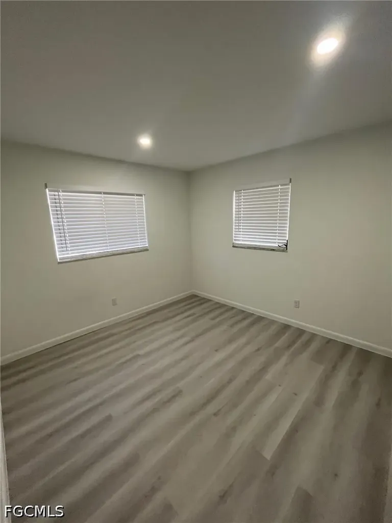 1402 SE 34 Street Cape Coral FL 33904