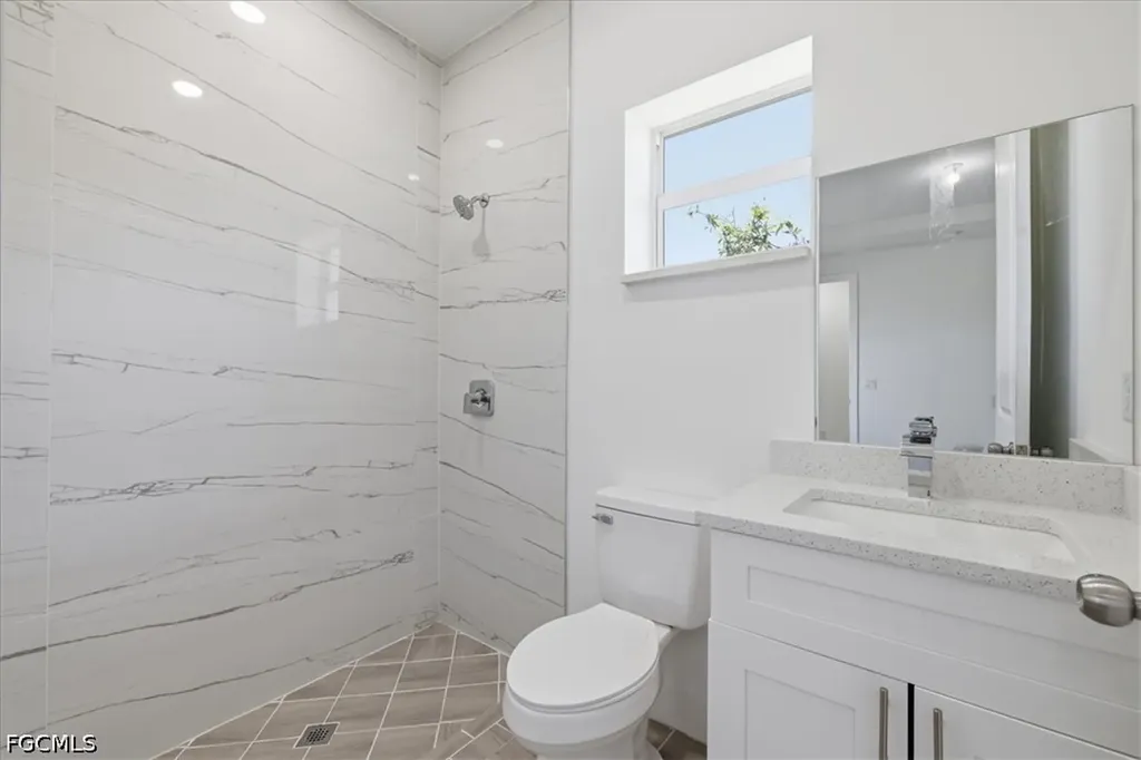 191 Rotonda Boulevard W Rotonda West FL 33131