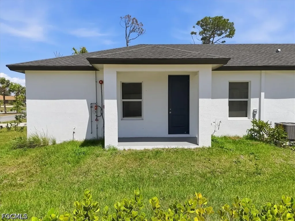 191 Rotonda Boulevard W Rotonda West FL 33131