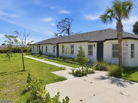 191 Rotonda Boulevard W Rotonda West FL 33131