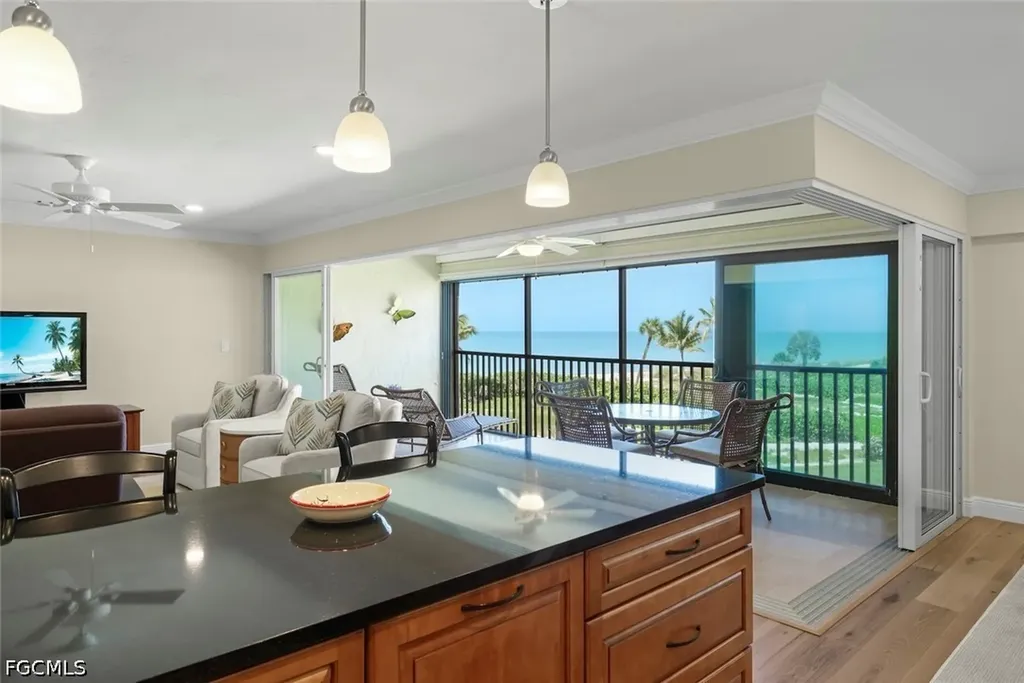 2721 W Gulf Drive Sanibel FL 33957