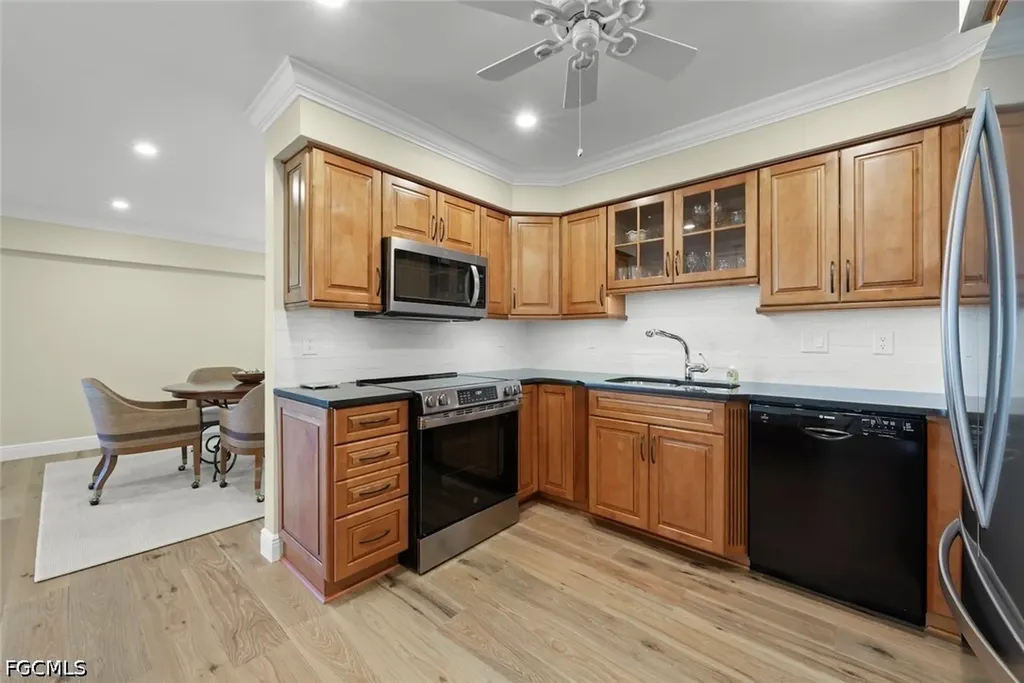2721 W Gulf Drive Sanibel FL 33957