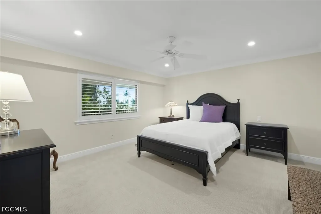 2721 W Gulf Drive Sanibel FL 33957