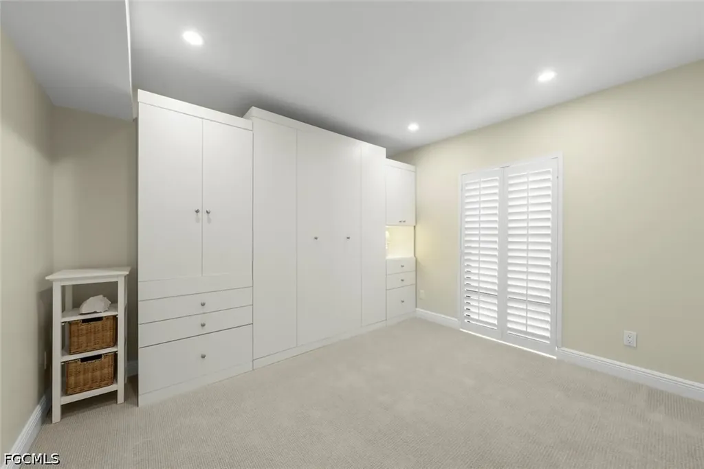 2721 W Gulf Drive Sanibel FL 33957