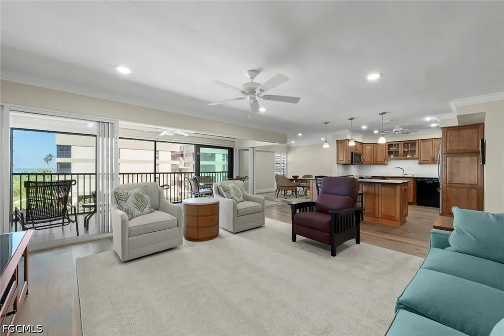 2721 W Gulf Drive Sanibel FL 33957