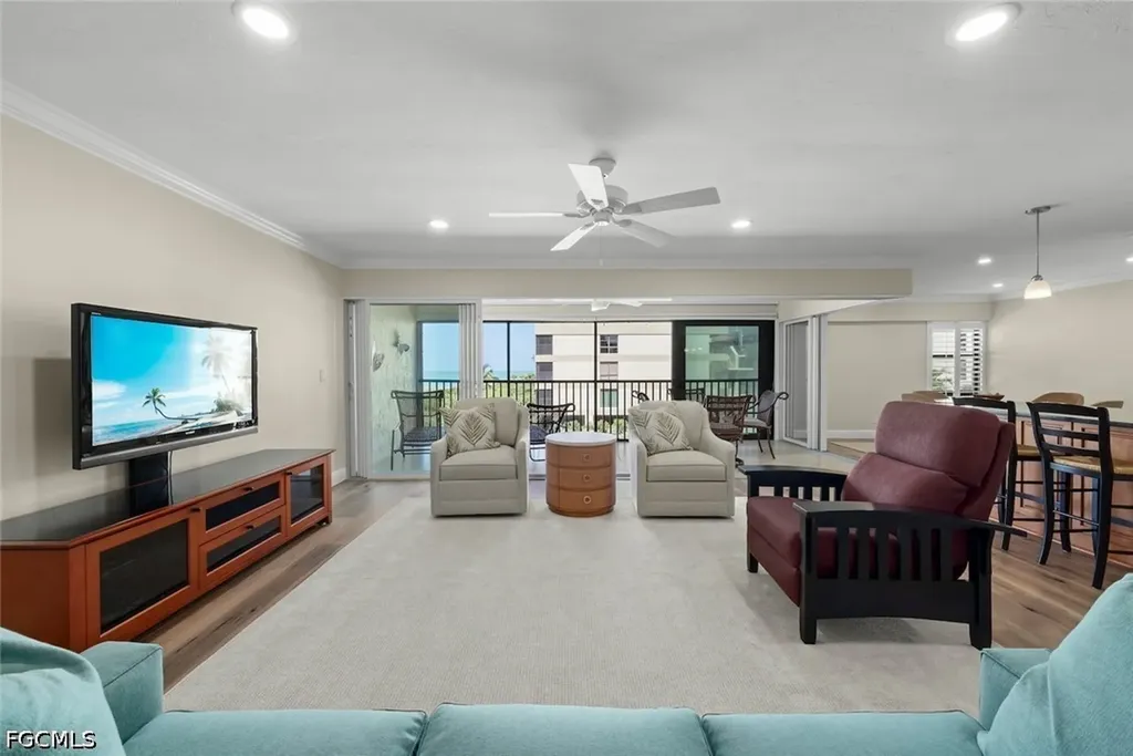 2721 W Gulf Drive Sanibel FL 33957