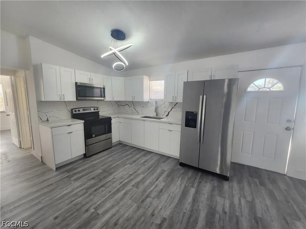 2248 Marina Park Drive Fort Myers FL 33905