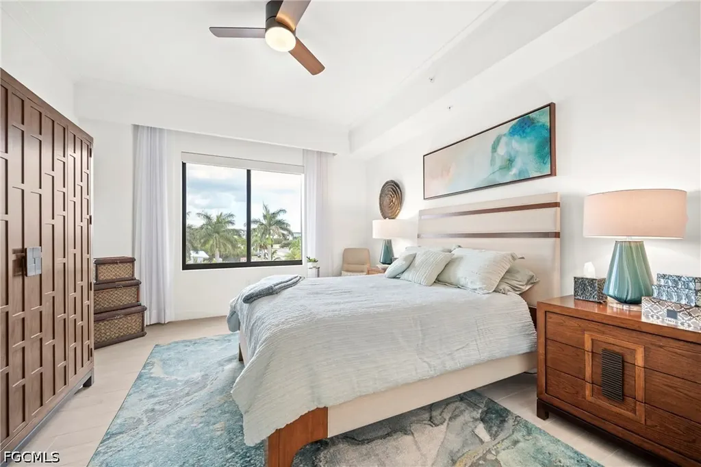 1111 Central Avenue Naples FL 34102