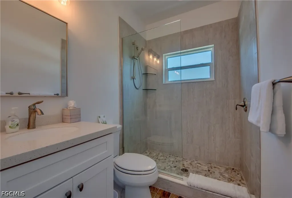 2579 Third Street Matlacha FL 33993