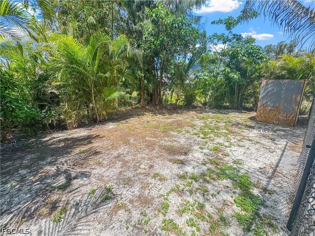 18660 Miami Boulevard Fort Myers FL 33967