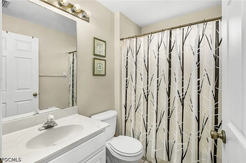 15638 Beachcomber Avenue Fort Myers FL 33908