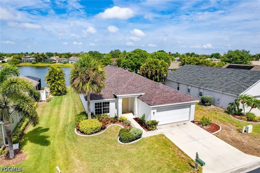 15638 Beachcomber Avenue Fort Myers FL 33908