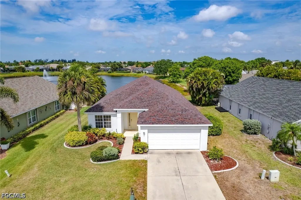 15638 Beachcomber Avenue Fort Myers FL 33908
