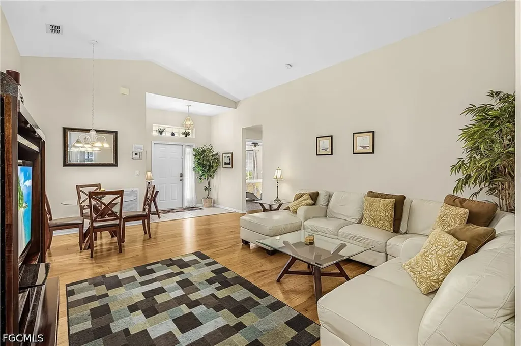 15638 Beachcomber Avenue Fort Myers FL 33908