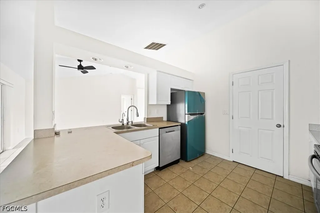 1019 Angelo Avenue Lehigh Acres FL 33971