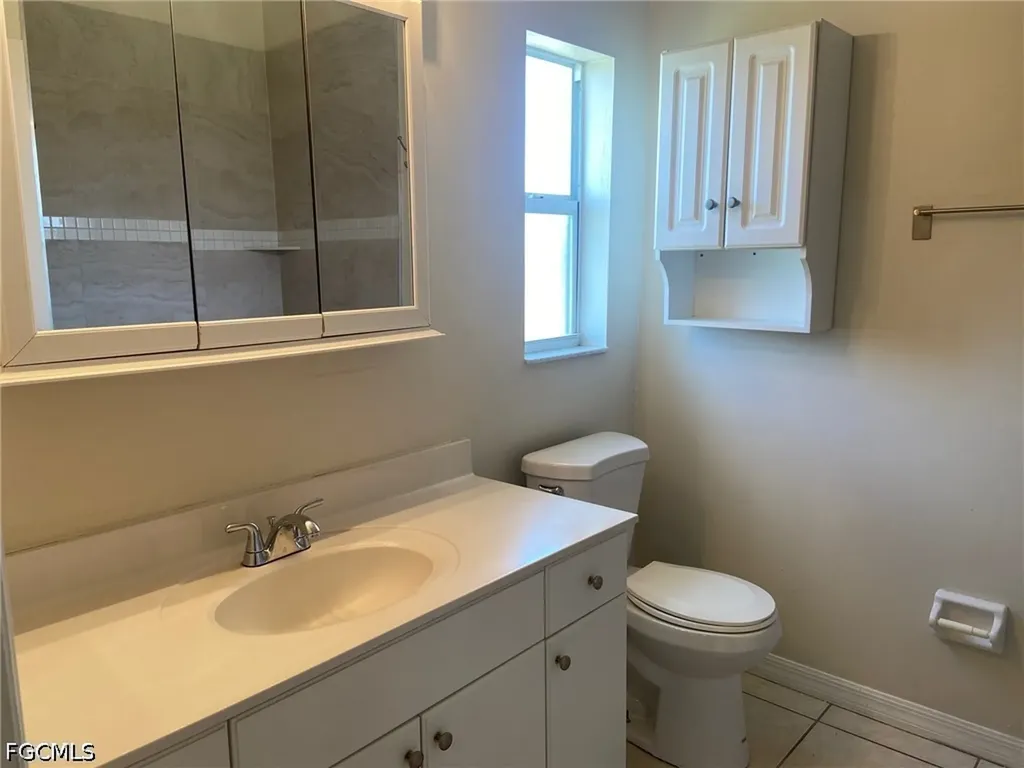 2231 SW 12th Avenue Cape Coral FL 33991
