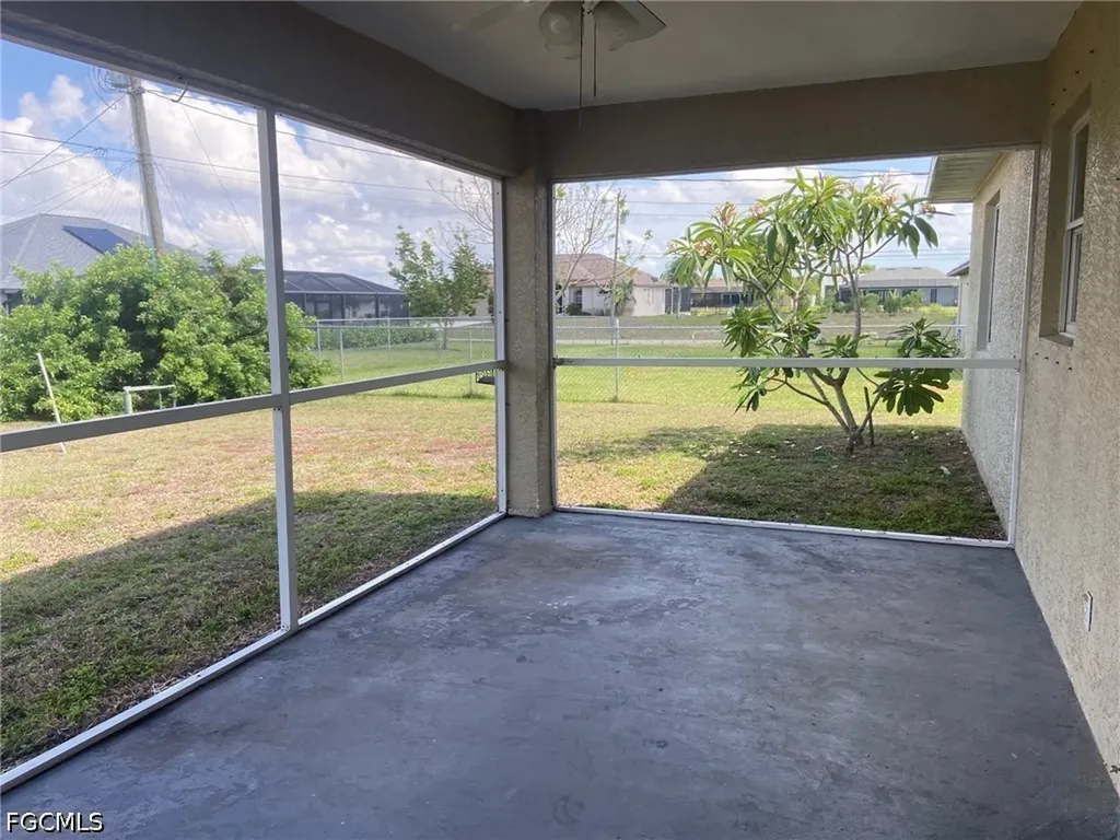 2231 SW 12th Avenue Cape Coral FL 33991