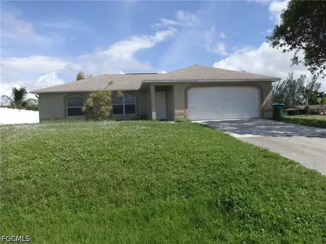 2231 SW 12th Avenue Cape Coral FL 33991