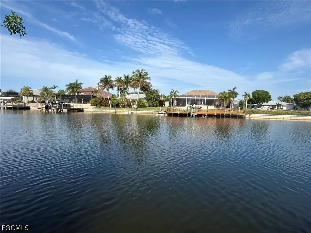 4000 SW 26th Avenue Cape Coral FL 33914