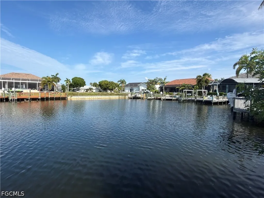 4000 SW 26th Avenue Cape Coral FL 33914