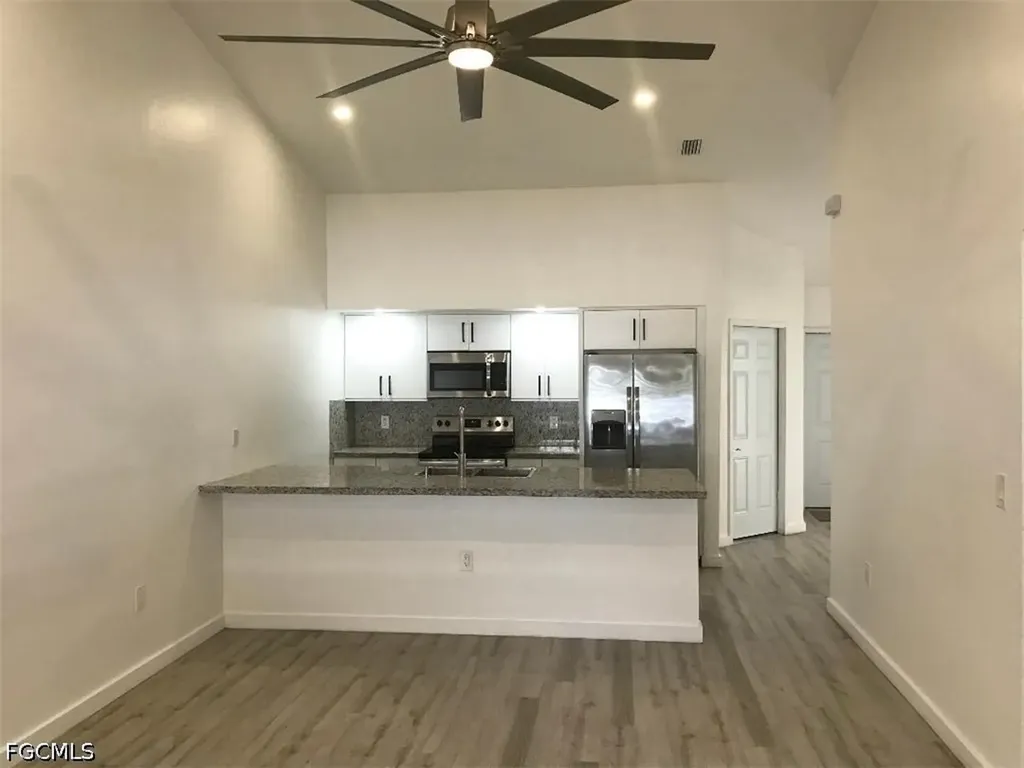 3609 Skyline Boulevard Cape Coral FL 33914