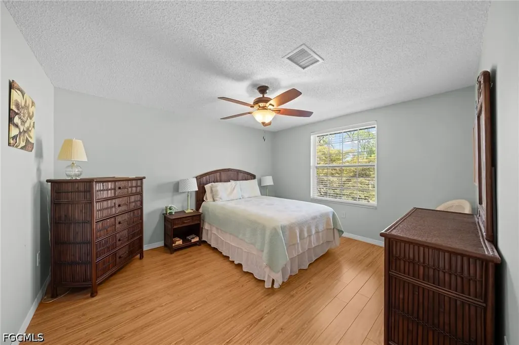 7068 Nantucket Circle North Fort Myers FL 33917