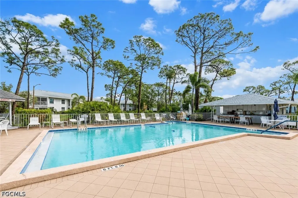 7068 Nantucket Circle North Fort Myers FL 33917