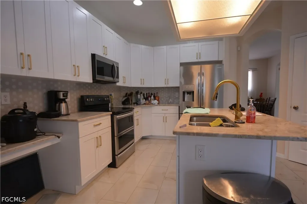 1414 SW 18th Street Cape Coral FL 33991