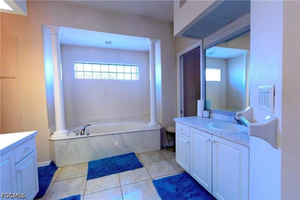 1414 SW 18th Street Cape Coral FL 33991