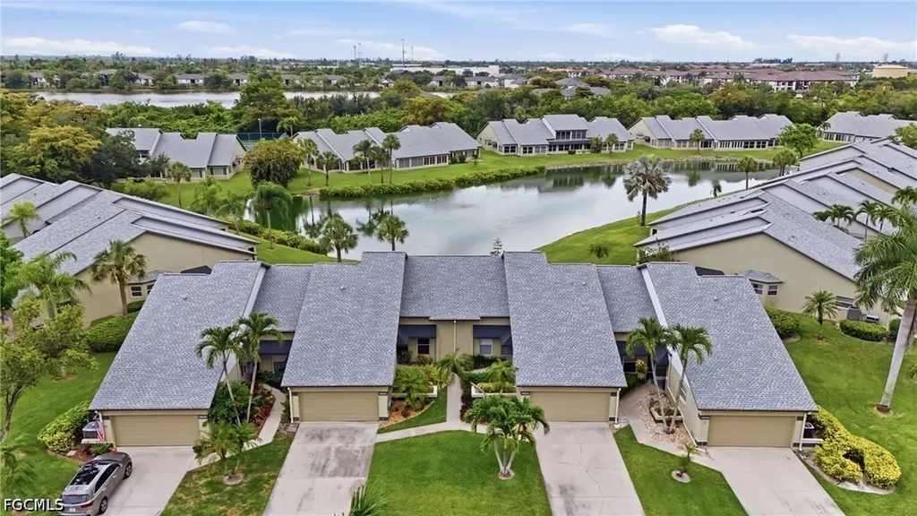 2203 Mcgregor Park Circle Fort Myers FL 33908