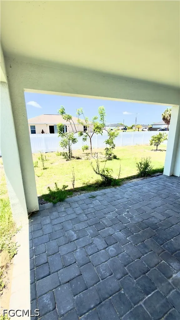 532 NW 18th Avenue Cape Coral FL 33993