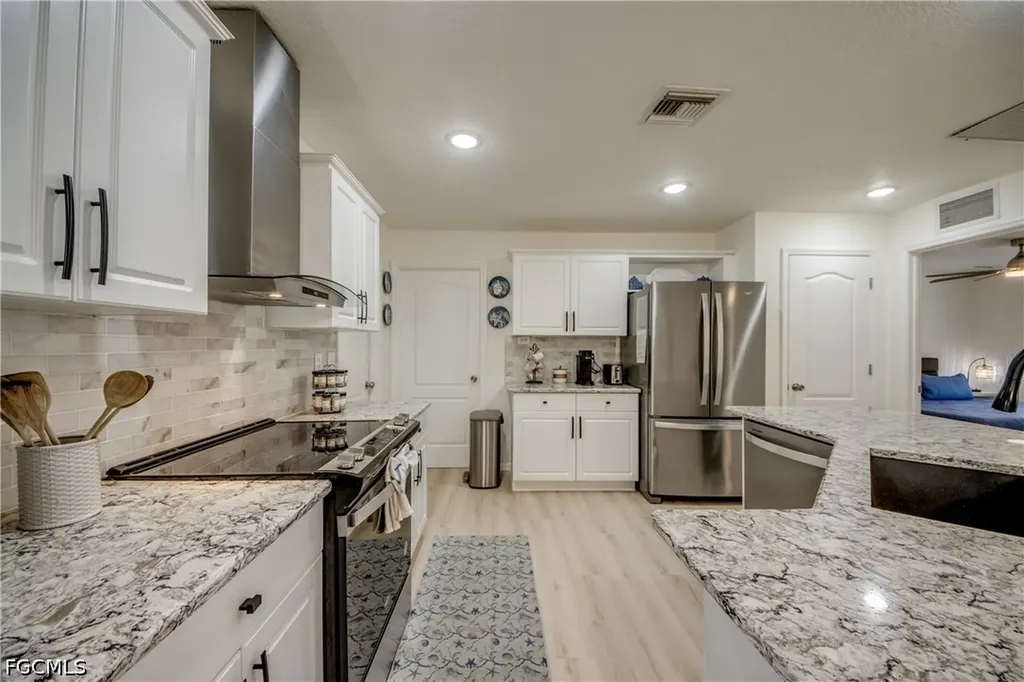 2920 NW 25th Lane Cape Coral FL 33993