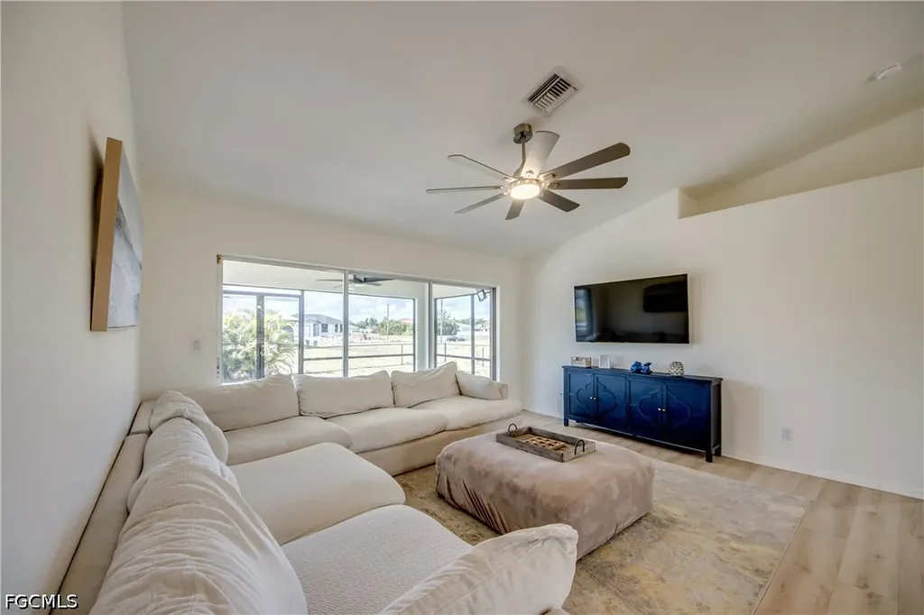 2920 NW 25th Lane Cape Coral FL 33993
