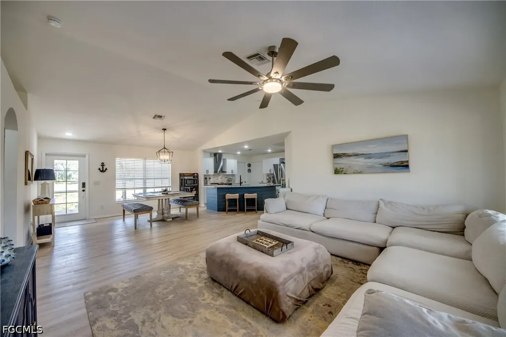 2920 NW 25th Lane Cape Coral FL 33993