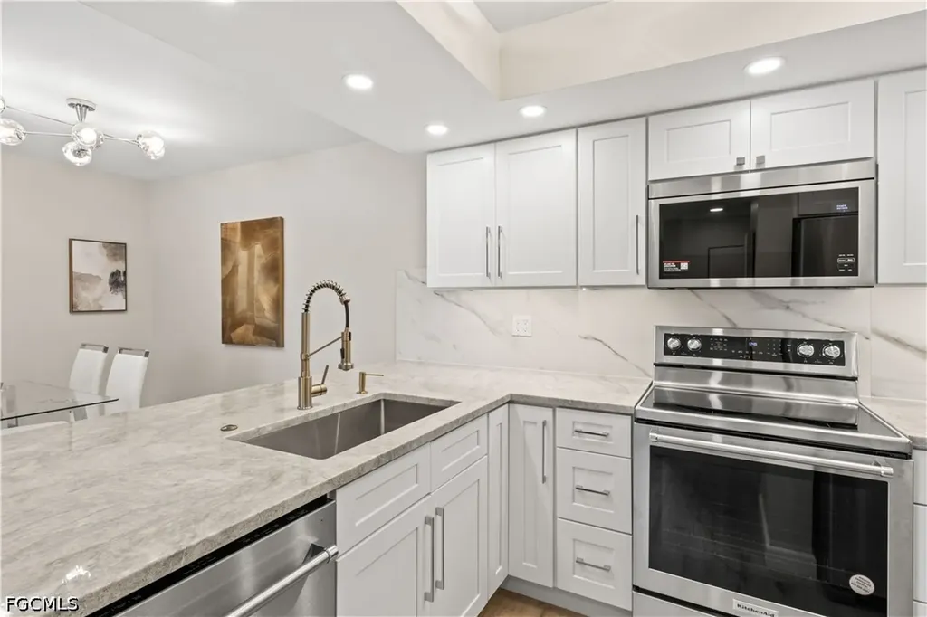 13211 Whitehaven Lane Fort Myers FL 33966